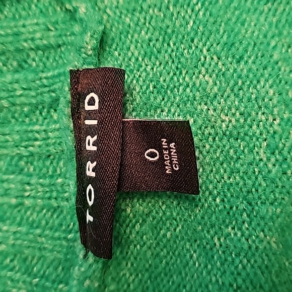 NWOT Torrid size 0 Vegan Cashmere Long Cardigan Green - Picture 6 of 9